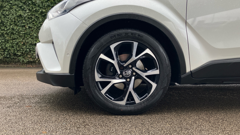 Toyota C-HR 1.2T Dynamic 5dr CVT Petrol Hatchback